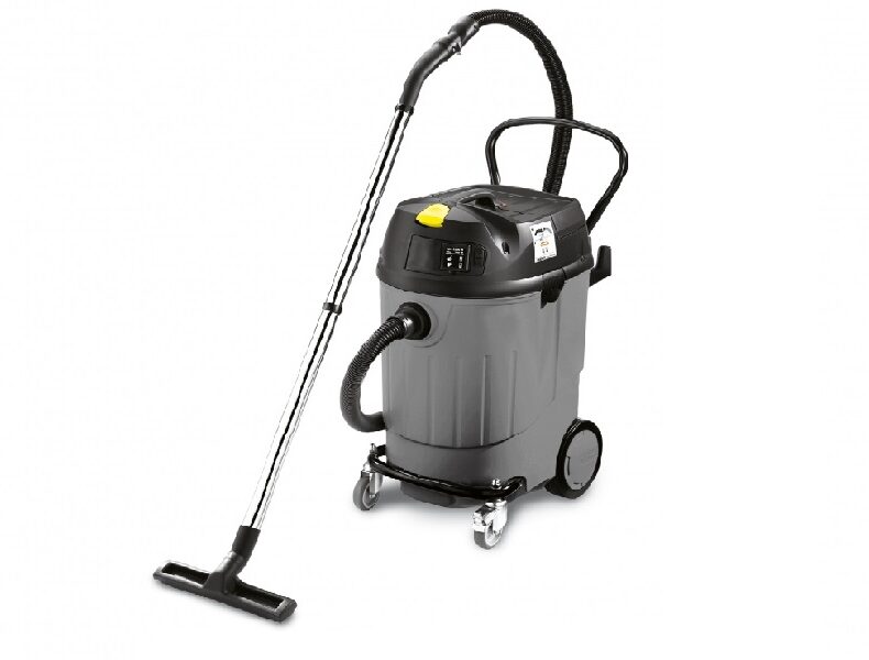 Nasssauger mit Wasserpumpe, 230 V